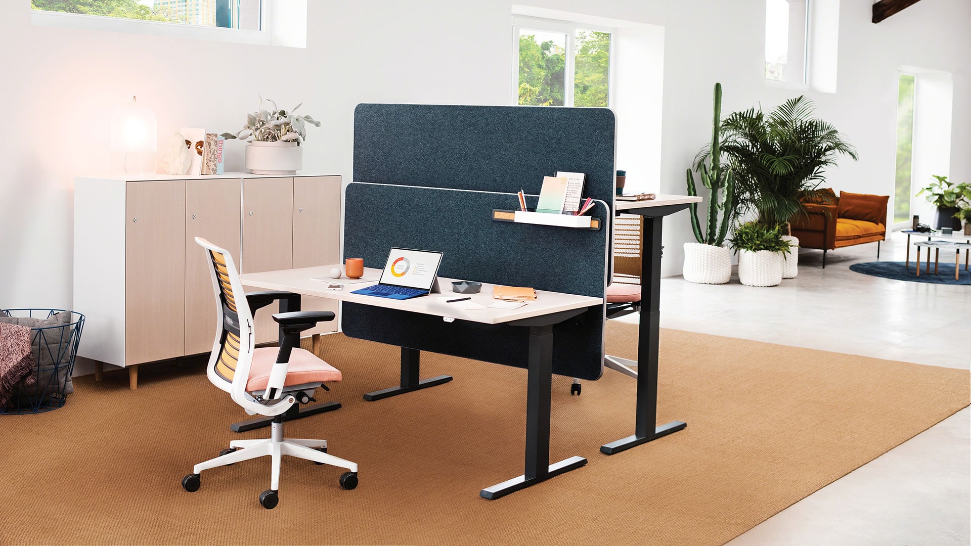 table-bureau-migration-bench-atrium-2