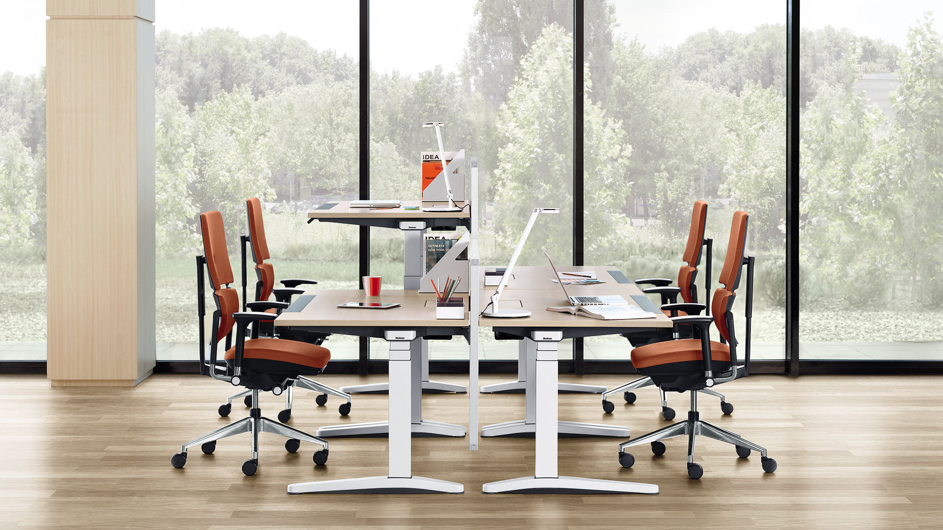 table-bureau-ology-atrium-3
